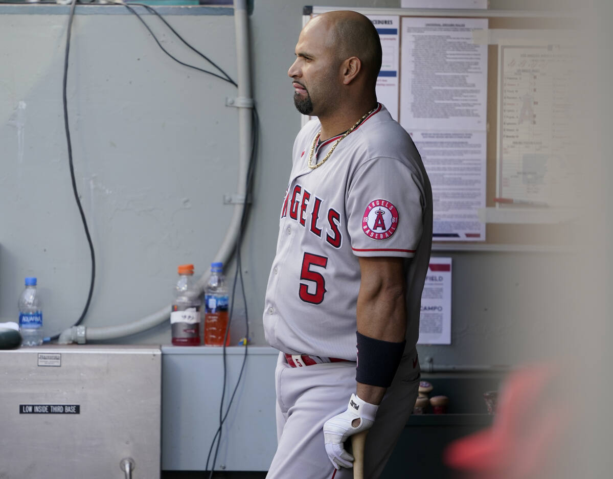 Albert Pujols to the Dodgers! Breaking Down the Signing & How LA Will Use  the Former MVP! 
