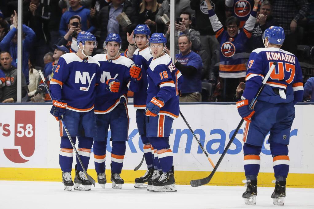 Devils' speedy play style key in 4-1 win vs. Islanders: 'That's a fast  hockey club over there' 