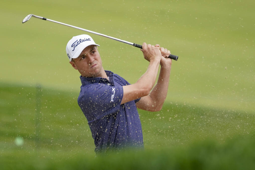 Justin Thomas makes it look easy in seizing US Open lead at Winged Foot