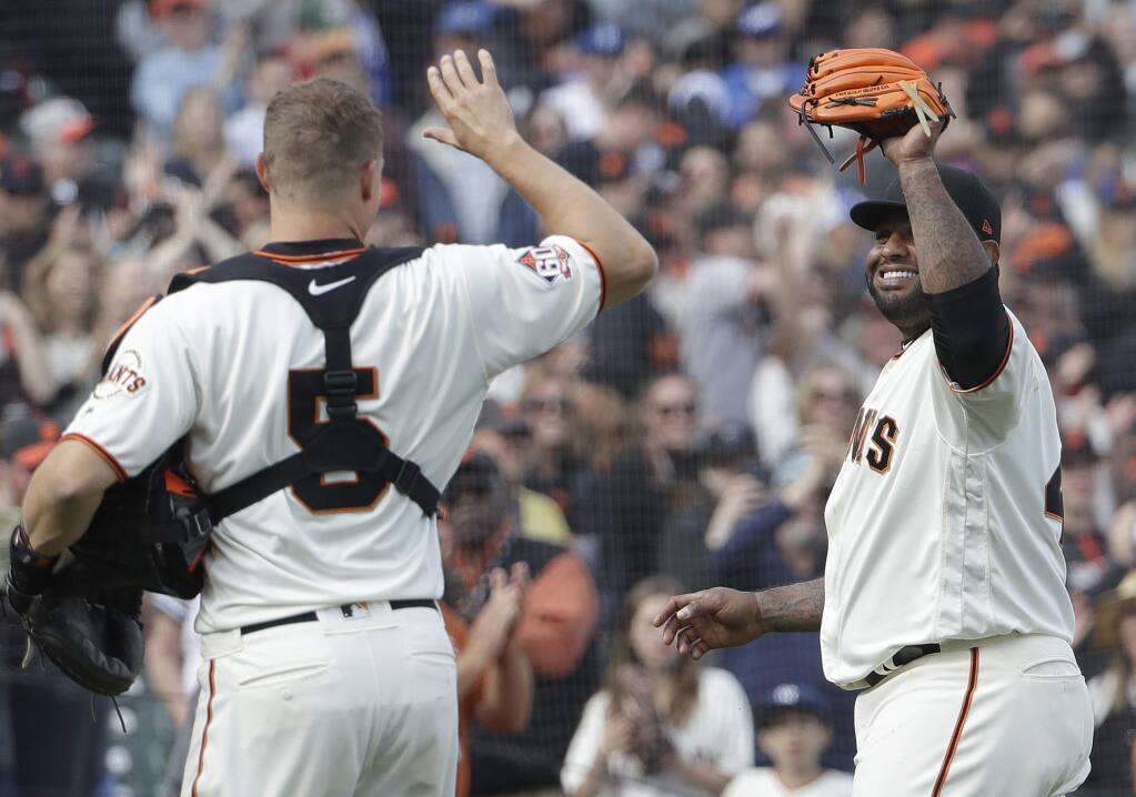 Pablo Sandoval pitches in for Giants in loss to Dodgers - The Boston Globe