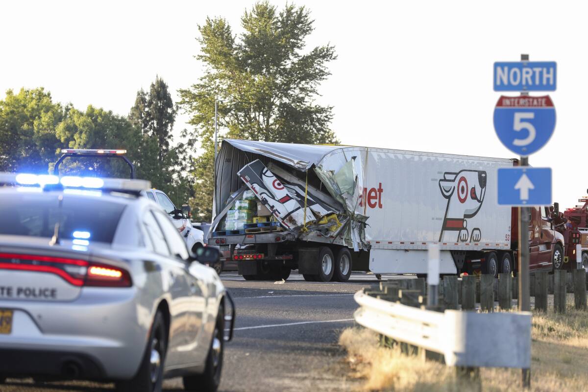 Victims of deadly Oregon highway crash were farmworkers, union says