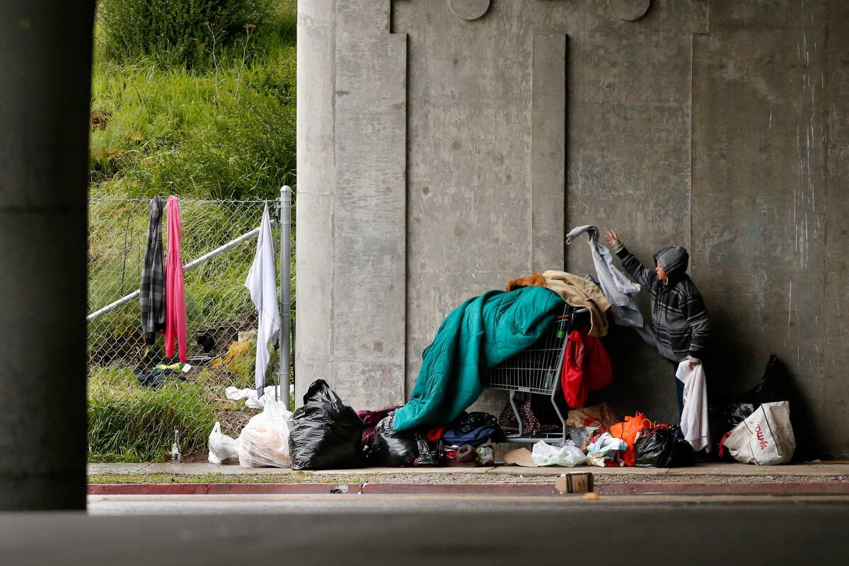 Benefield: One man's quiet mission to give socks to the unhoused in Santa  Rosa