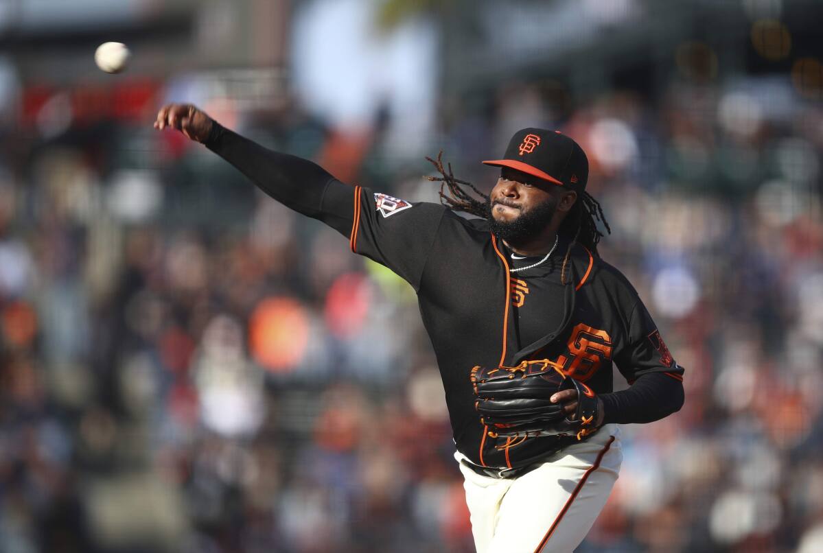 Giants' Johnny Cueto rocked in 7-1 loss to Brewers
