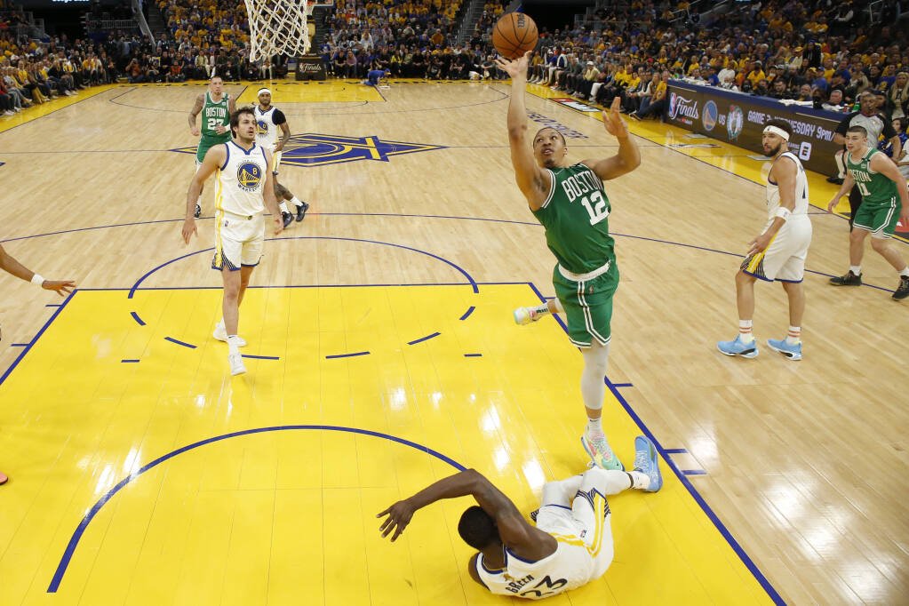 Draymond Green lights fire -- something Warriors need in NBA playoffs