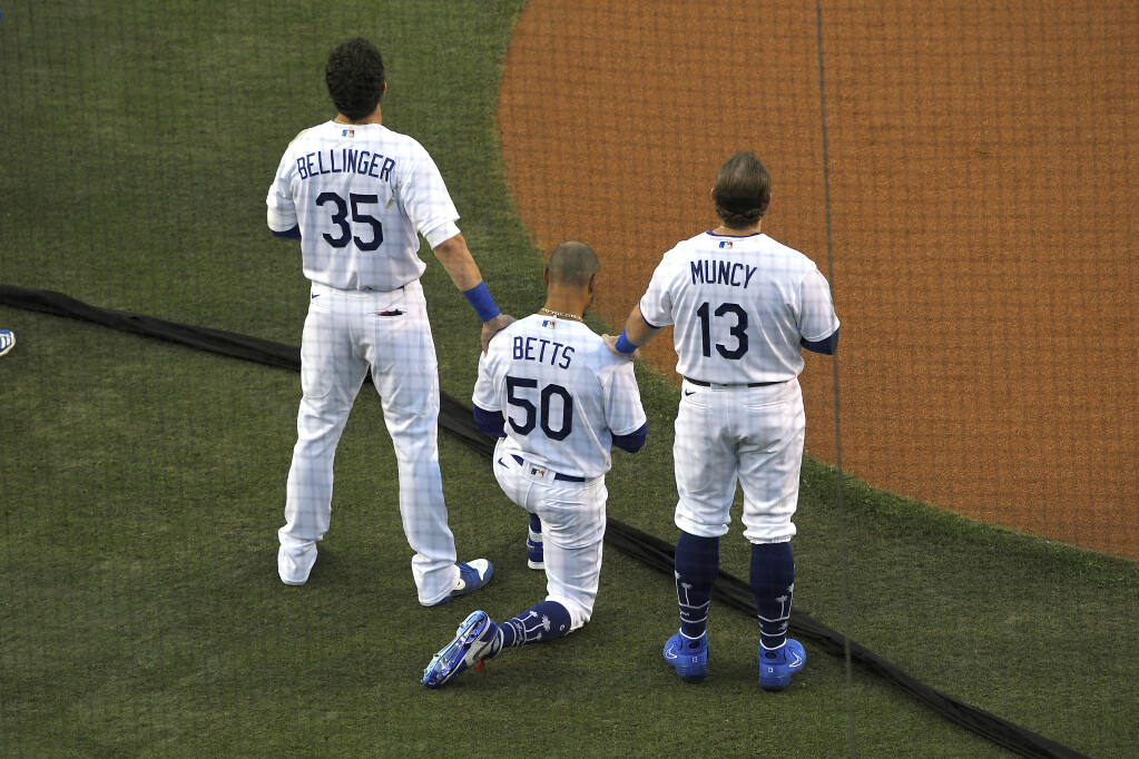 Men's Fernando Valenzuela Los Angeles Dodgers Roster Name & Number