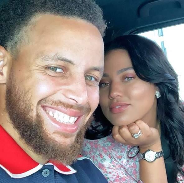 Stephen and Ayesha Curry share sweet anniversary messages on Instagram