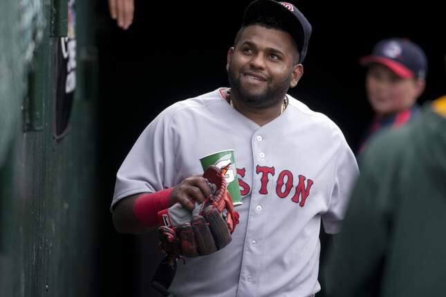 Red Sox's Pablo Sandoval homers in 11th to beat A's 5-4