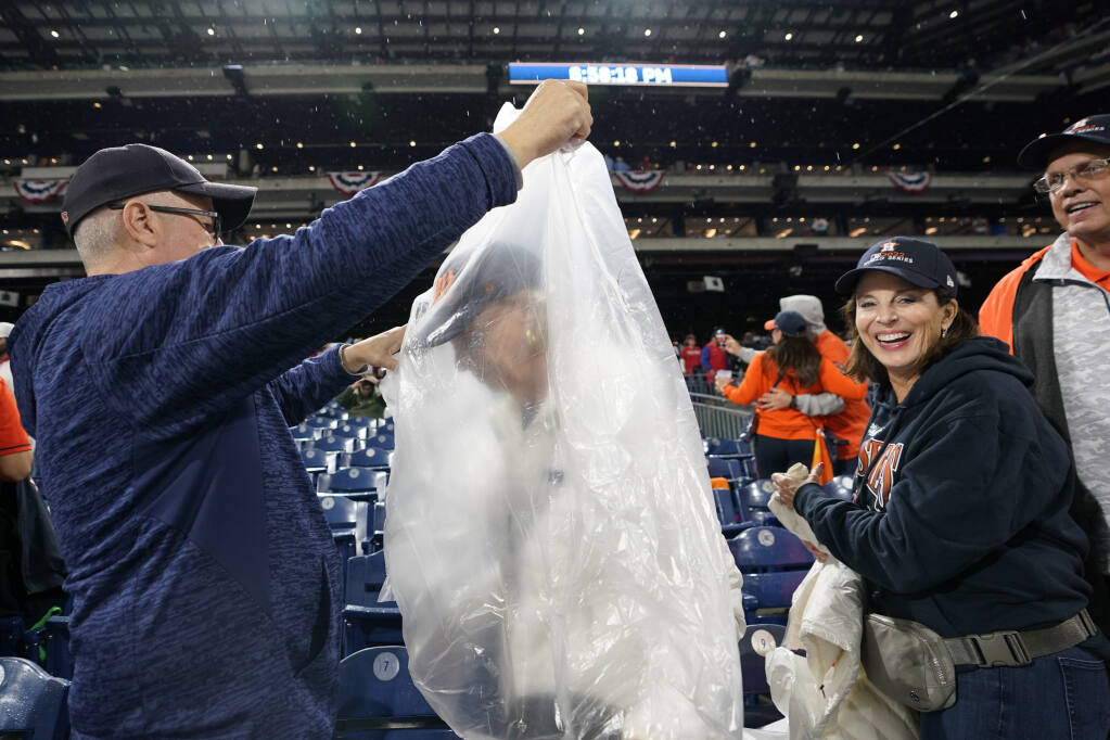 Phillies and Astros' World Series Game 3 is POSTPONED due to rain, entire  series pushed back one day