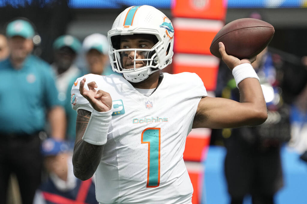 NFL Week 1 picks: Dolphins-Chargers, Bills at Aaron Rodgers, 3 upsets