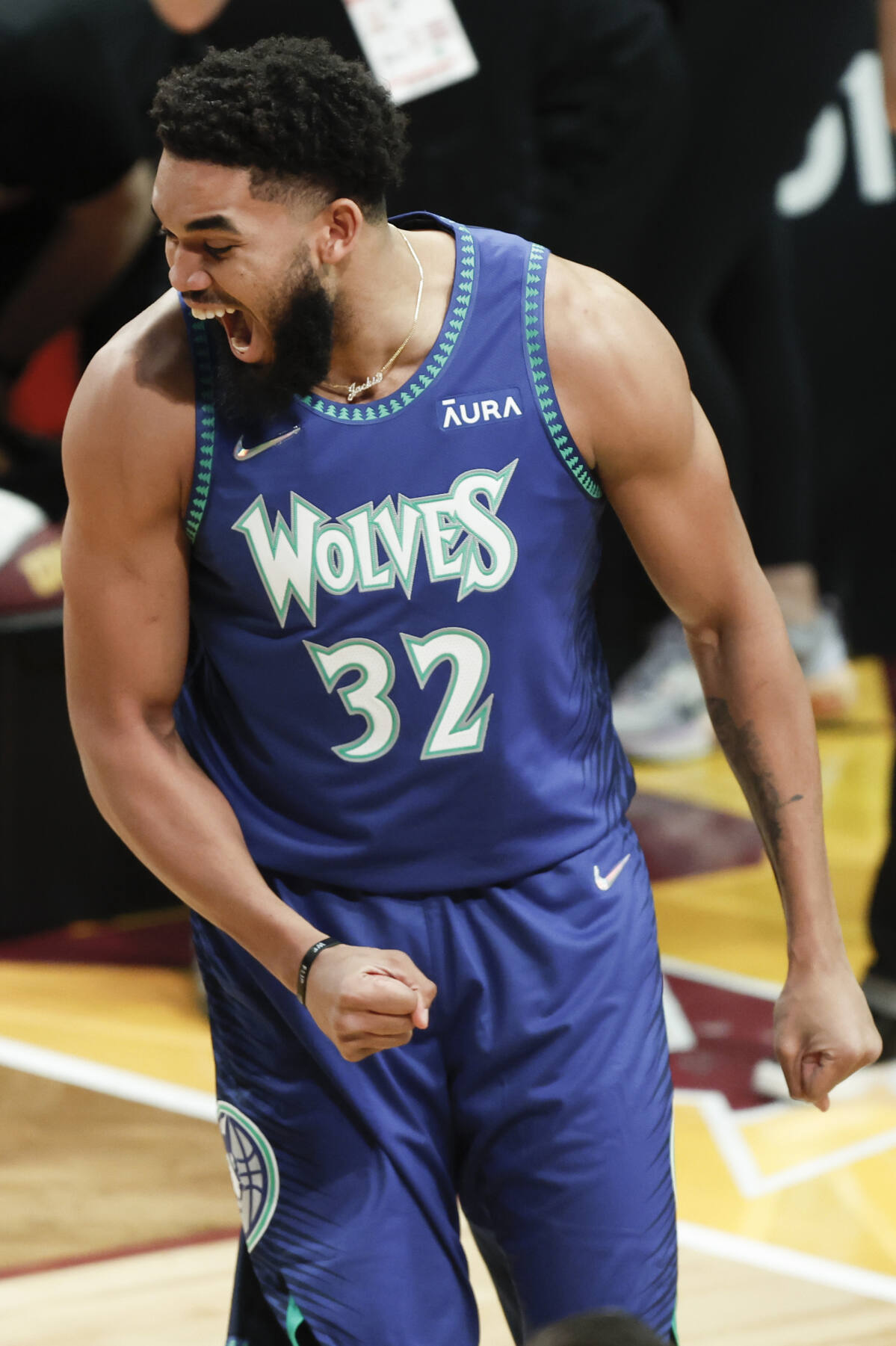 Timberwolves' Karl-Anthony Towns Wins All-Star 3-Point Contest