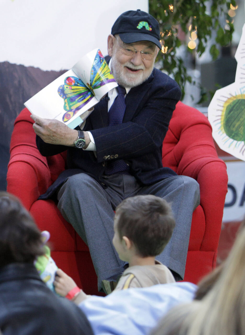 Eric Carle Dead: 'The Very Hungry Caterpillar' Author Was 91