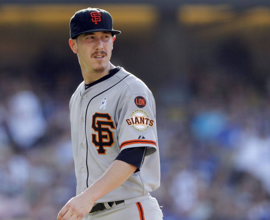 Four years later, Tim Lincecum returns to the Giants to honor Bruce Bochy