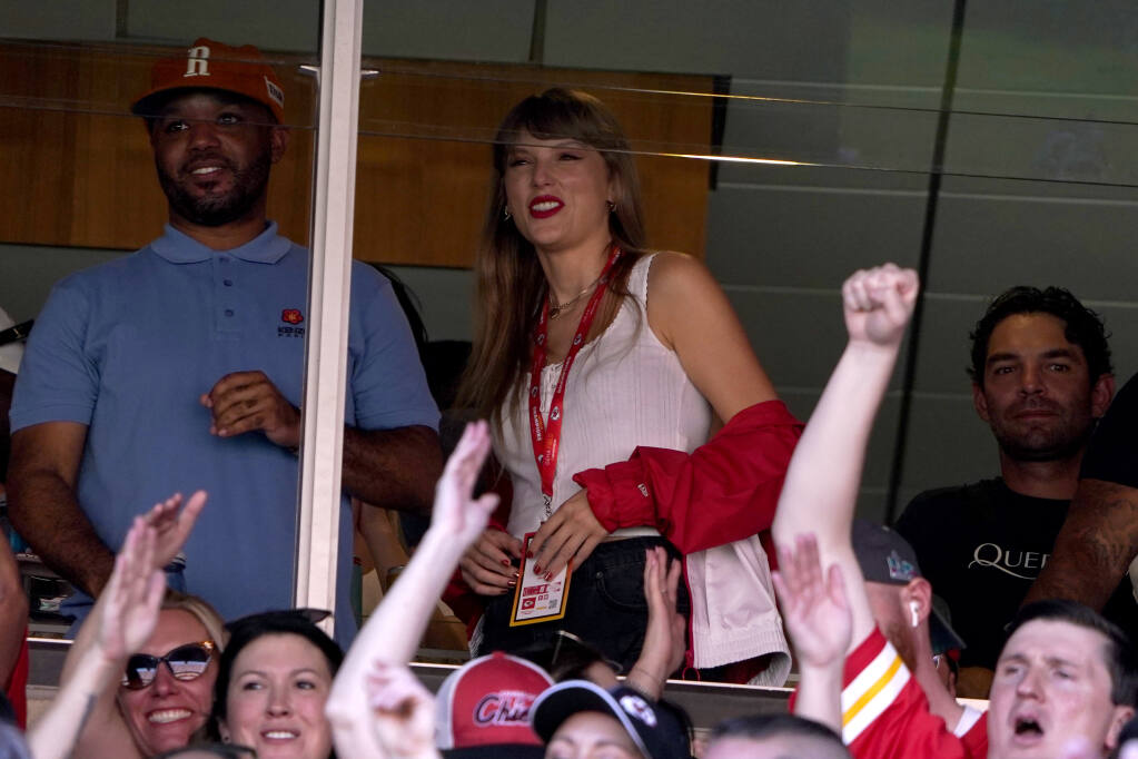 The NFL (And Travis Kelce) Is Benefitting From The Taylor Swift Effect