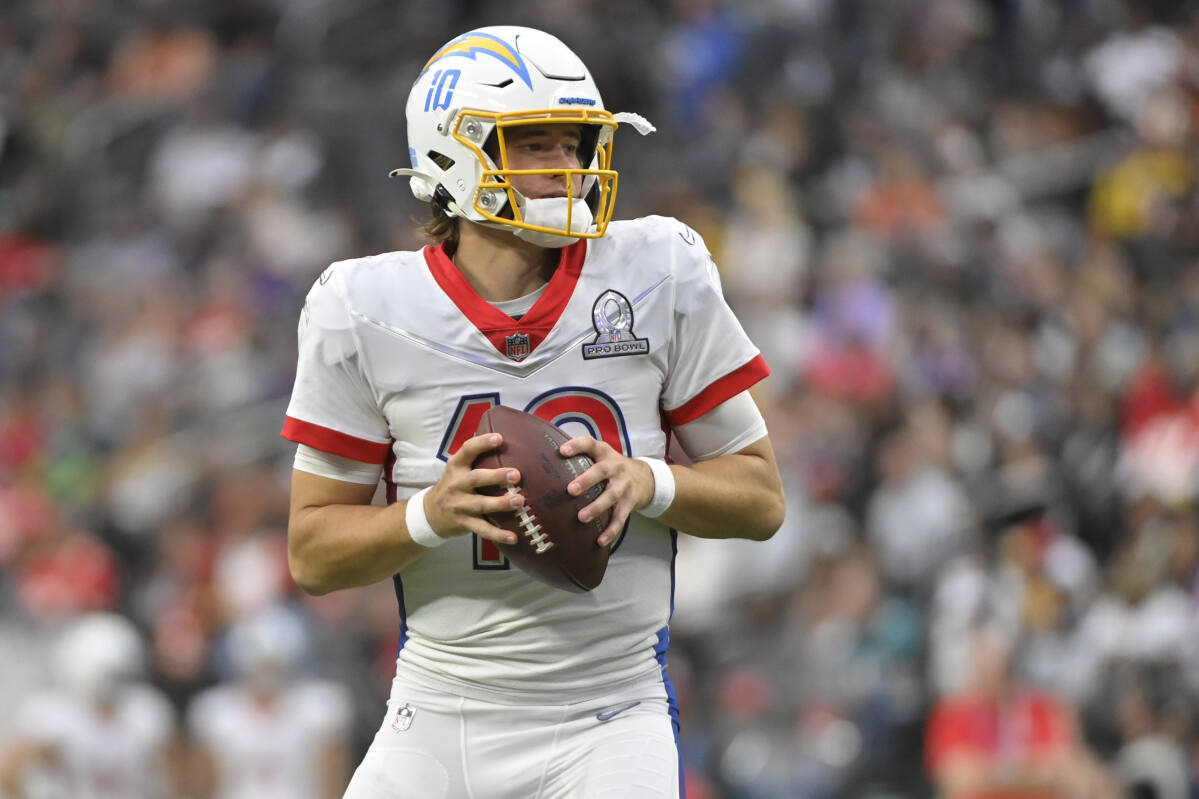 Pro Bowl 2022: Justin Herbert Throws 2 TDs as AFC Wins 5th Straight  Showcase vs. NFC, News, Scores, Highlights, Stats, and Rumors
