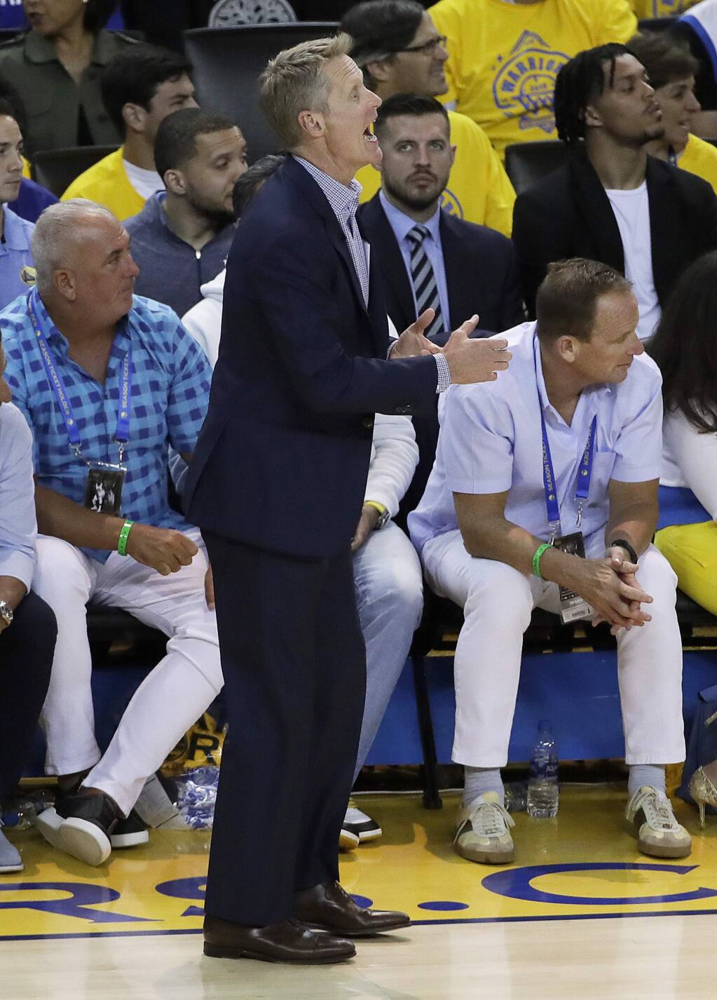 Golden State Warriors' closing five a luxury issue for Steve Kerr