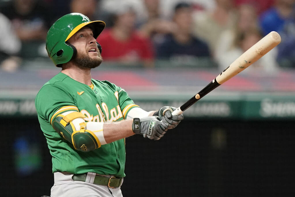 Jed Lowrie hits 3-run homer in 8th, A's beat Indians 6-3