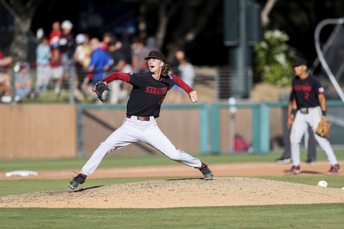 Stanford Baseball: Recap: #3 Stanford pulls out gritty win over CSUN to  take weekend series