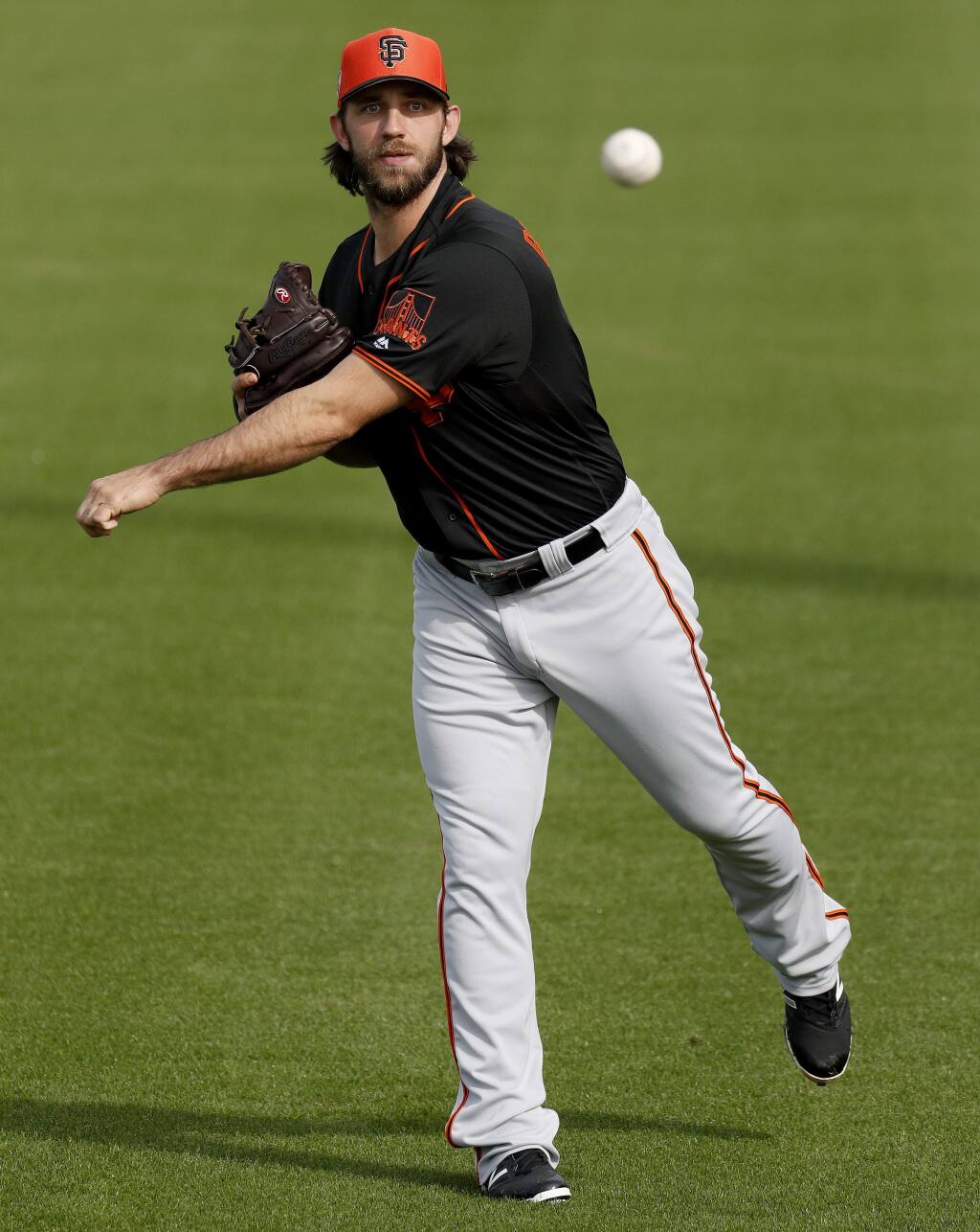 AP Male Athlete of the Year: Giants' Bumgarner Had an MVP Year