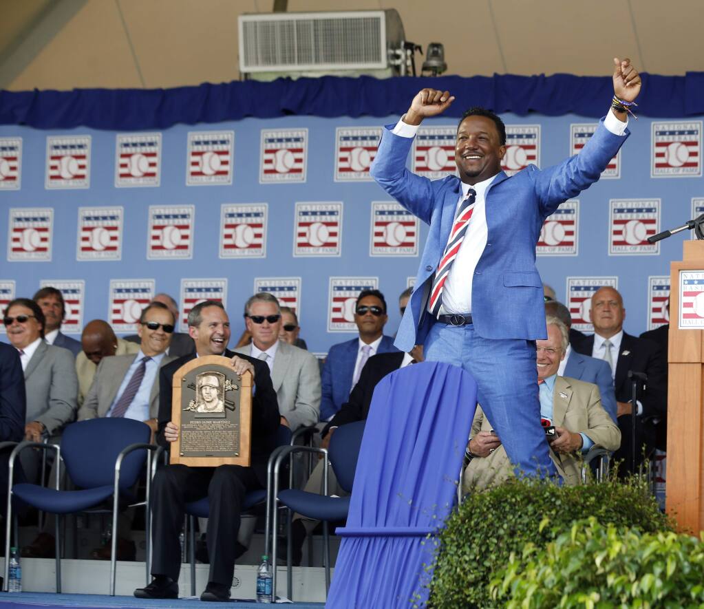 Juan Marichal's appearance makes baseball Hall of Fame inductions