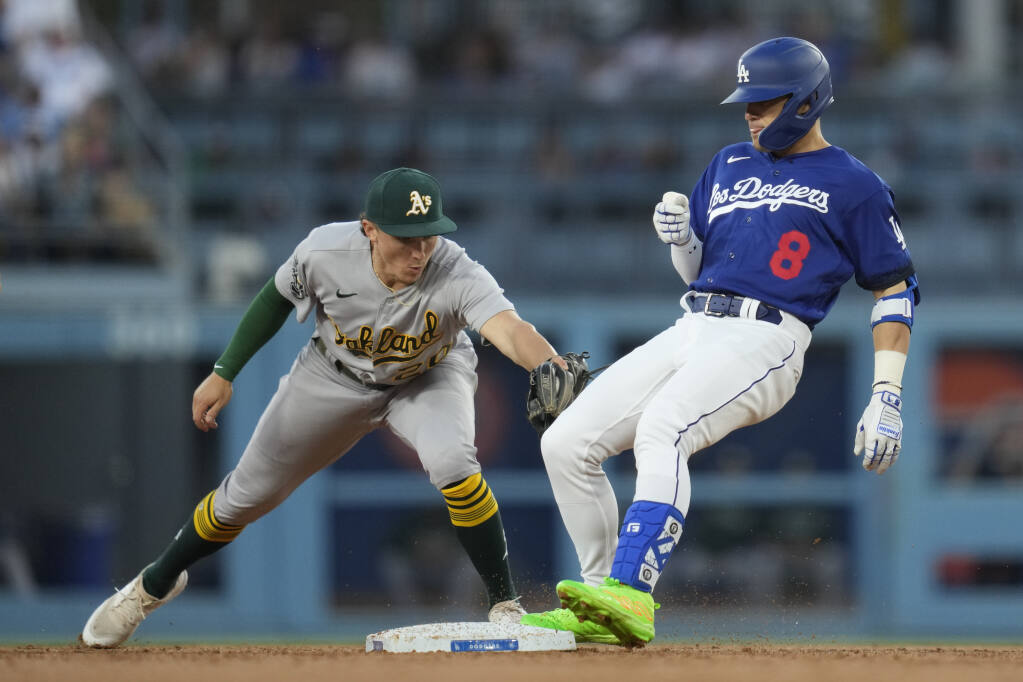 Freddie Freeman has 3 hits to lead Dodgers to 8-2 victory and 3-game sweep  of A's