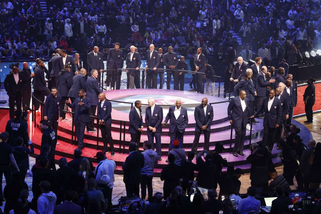 Jordan, Worthy make NBA's 75th anniversary team