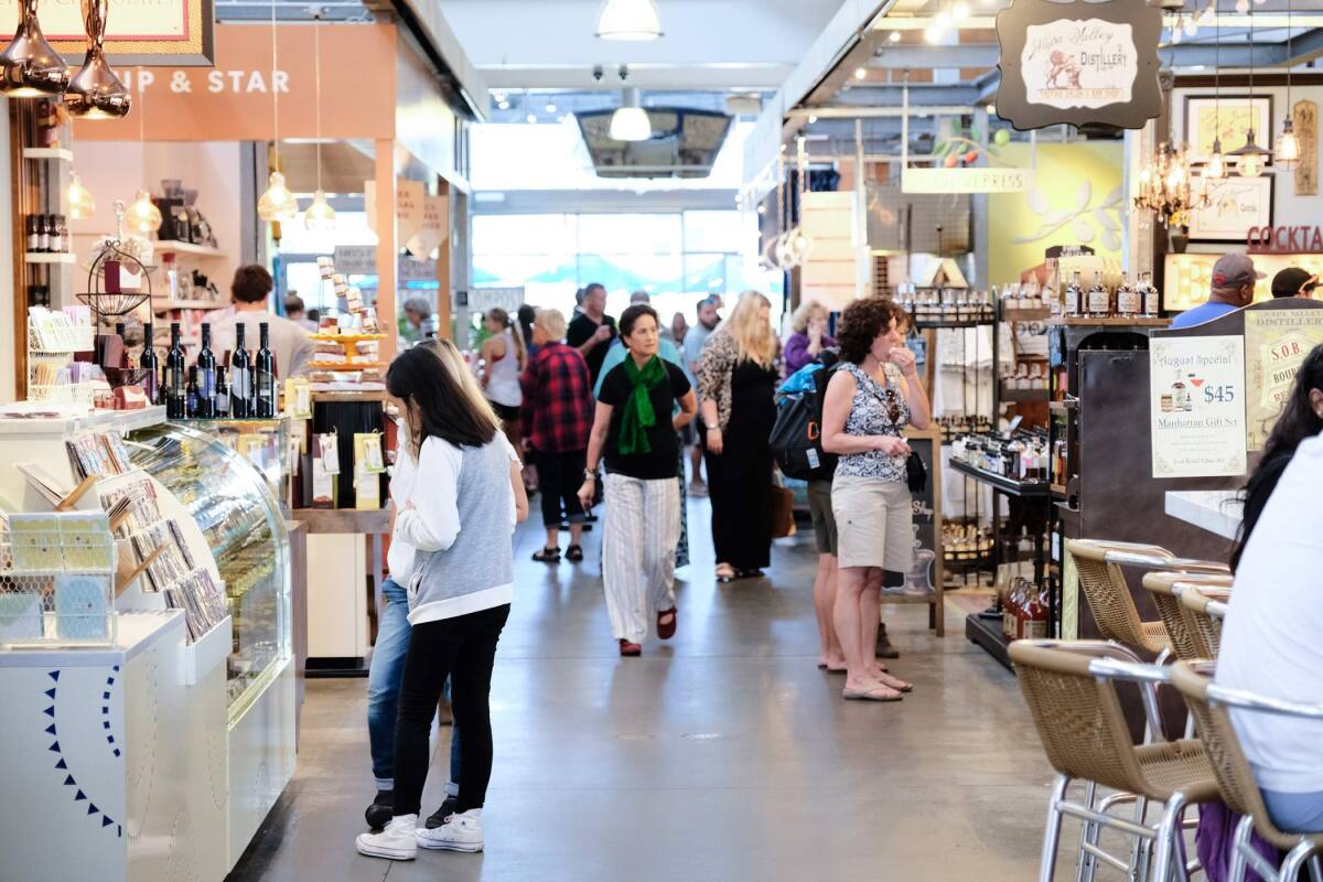 One attraction still drawing shoppers to malls: Food