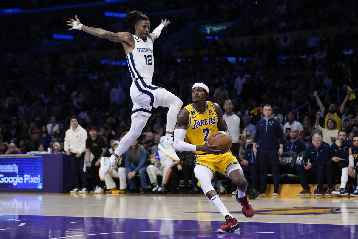 LeBron leads Lakers past Grizz 117-111 in OT for 3-1 lead – KGET 17