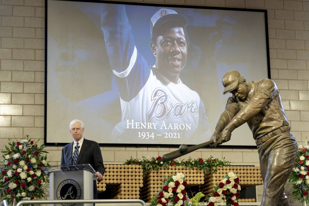 Atlanta college names building for baseball icon Hank Aaron