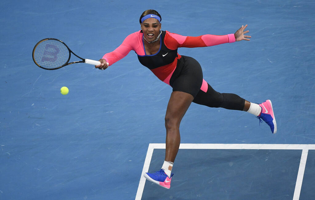 Ændringer fra hvor ofte mørkere Serena Williams' court coverage at Australian Open brings her closer to  Grand Slam No. 24