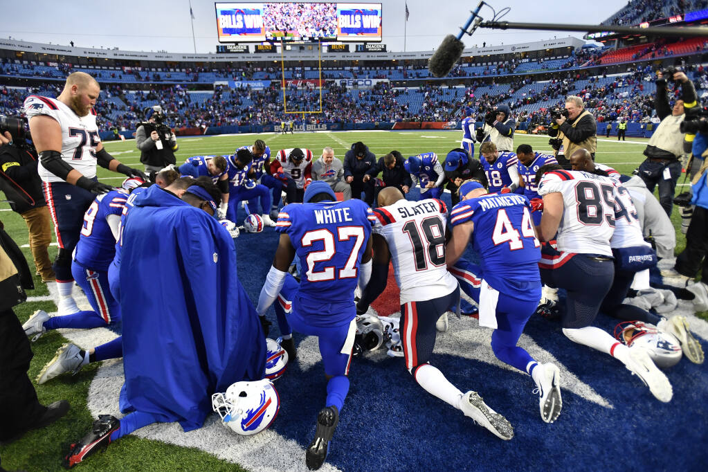 NFL roundup: Bills celebrate Damar Hamlin, beat Pats; NE eliminated
