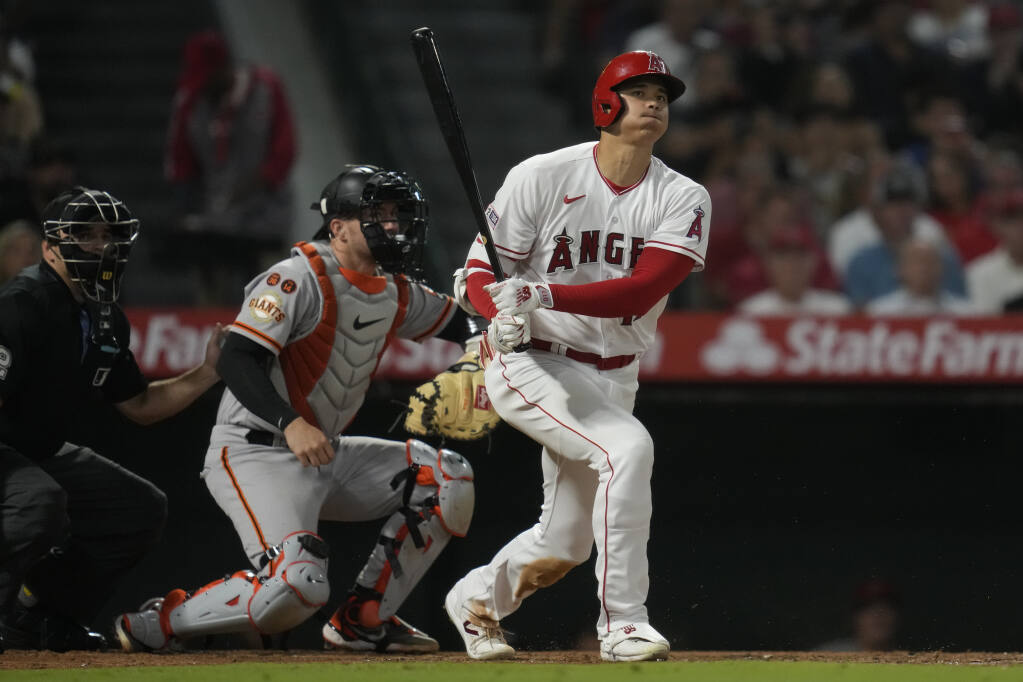 Giants score 6 runs in the 9th inning of an 8-3 win, sending the Angels to  their 7th straight loss