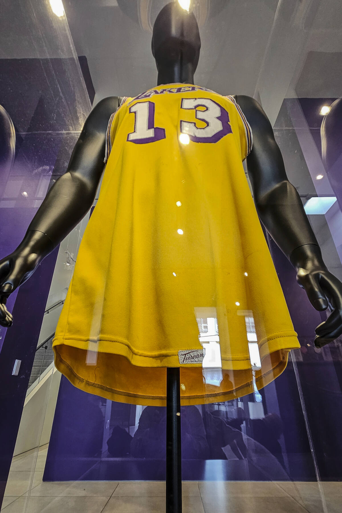 Wilt Chamberlain's 1972 Lakers Championship Jersey Heads to
