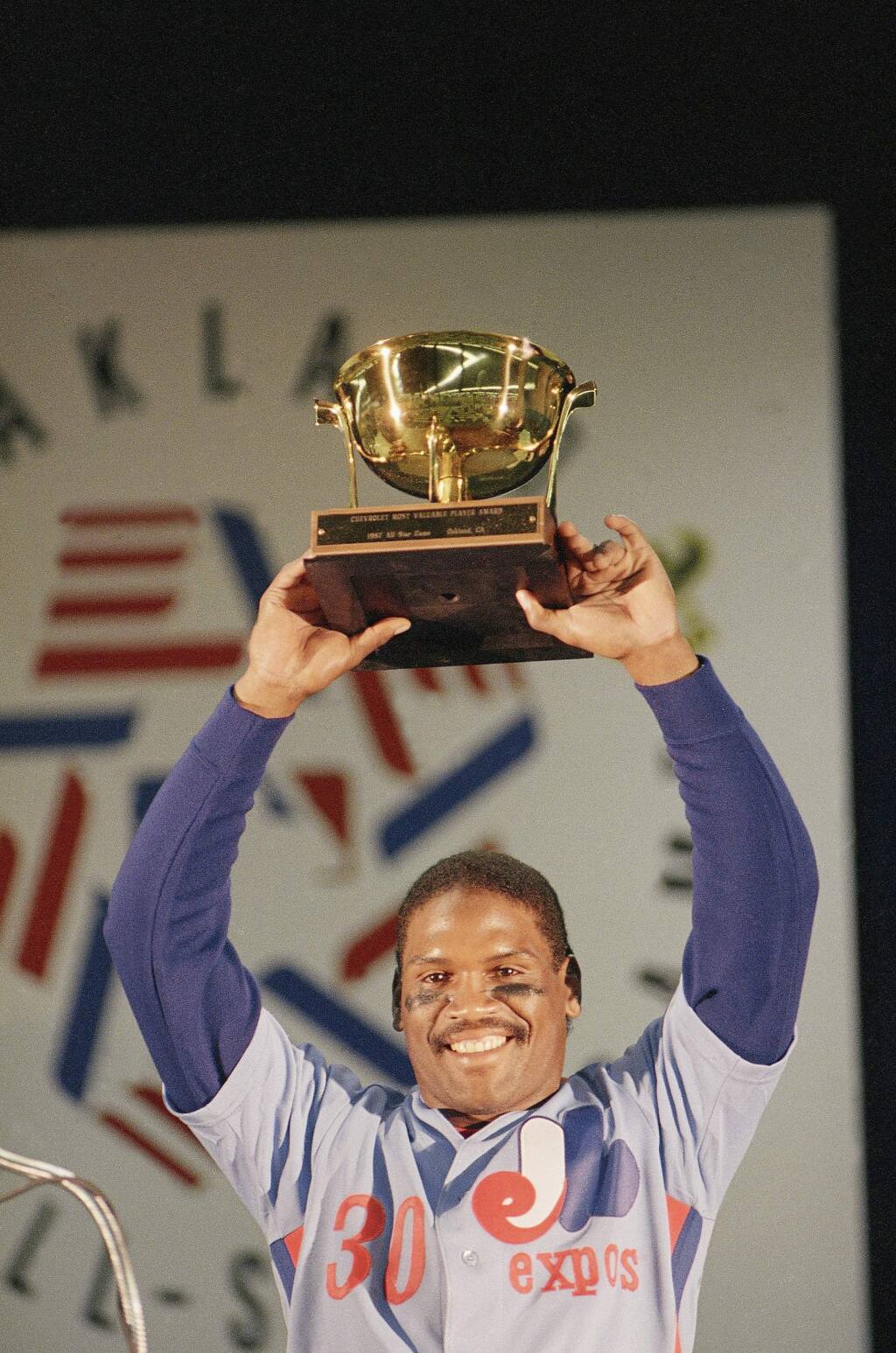 MLB legend Tim Raines' career finally recognized as Hall of Fame-worthy