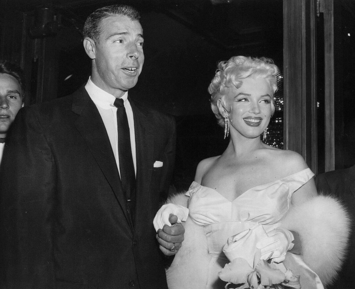 Marilyn Monroe's love letters expected to fetch $1 million