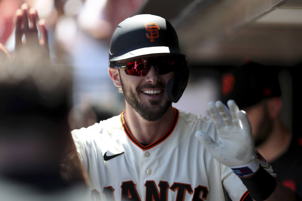 Kris Bryant homers in Giants debut, an 8-3 win over Astros