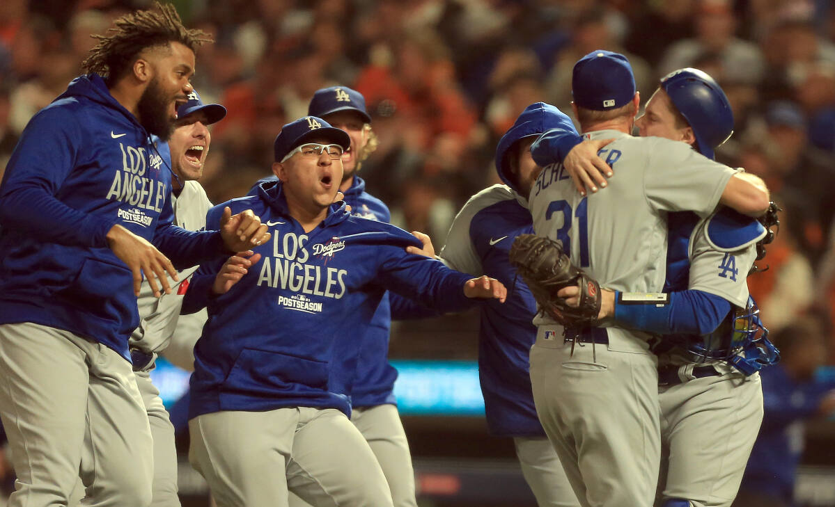 Season ends with a Giant letdown as Dodgers beat San Francisco to