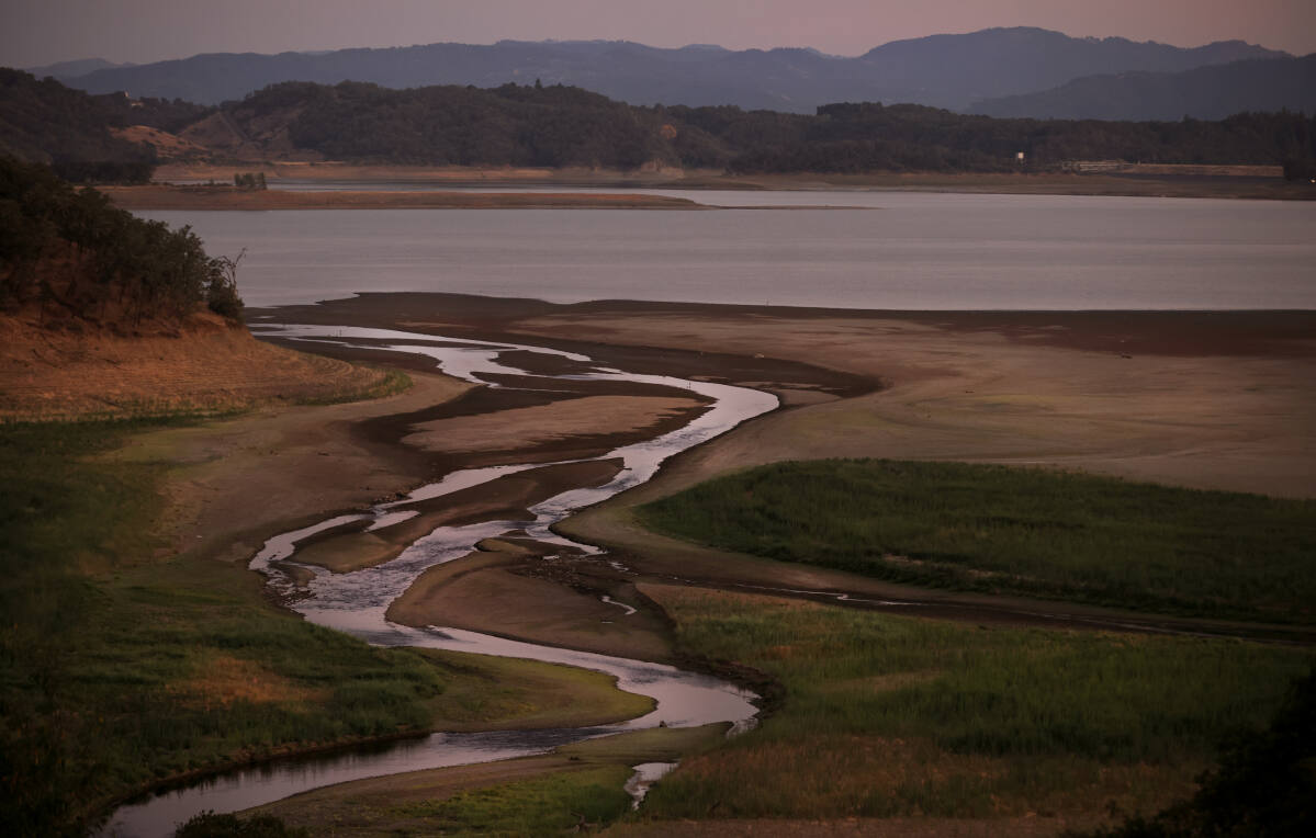 Lake Mendocino reaches secondlowest level in history