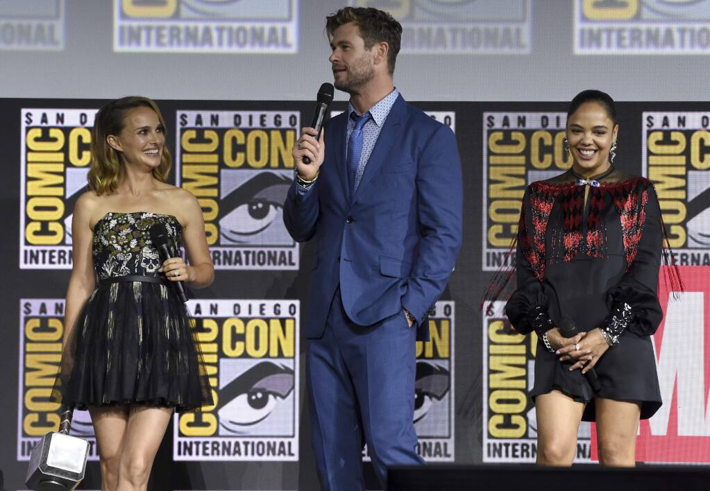 Thor: Love and Thunder' Premiere Photos: Natalie Portman & More – SheKnows