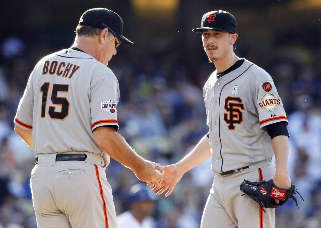 Lincecum pitches Giants past Cubs