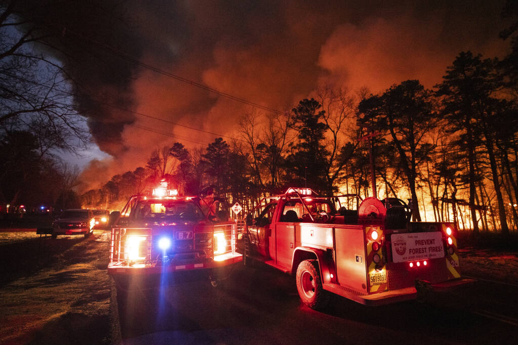 Big flames, raining embers in New Jersey Pine Barrens fire