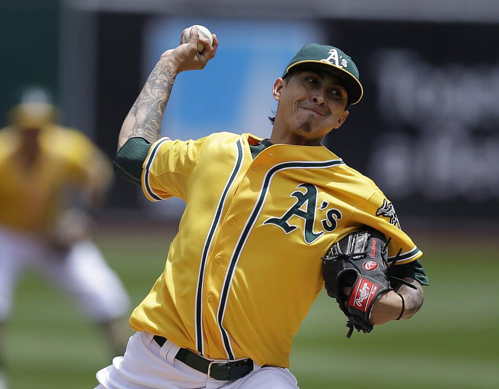 Jesse Chavez shuts down Yankees to lead A's to 3-0 win