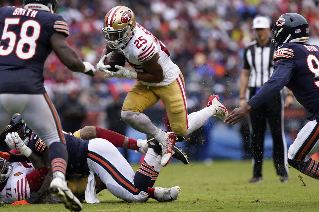 49ers lose top running back Elijah Mitchell for 2 months in opener