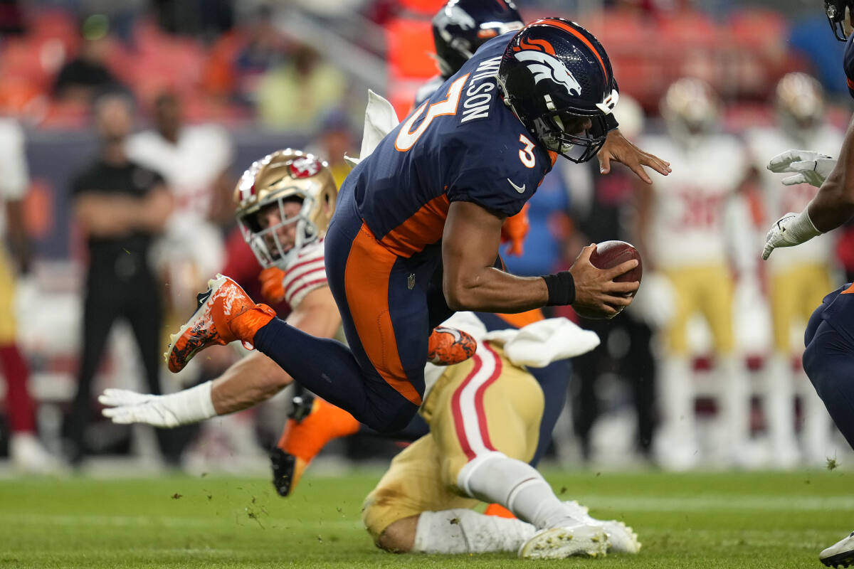 Broncos 11, 49ers 10: Jimmy Garoppolo's falters, Trent Williams hurt