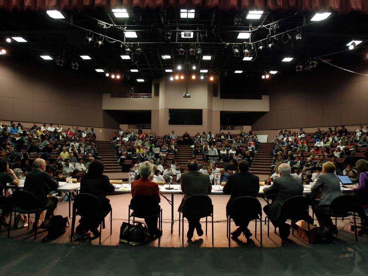 Santa Rosa school district return to negotiating table after teachers