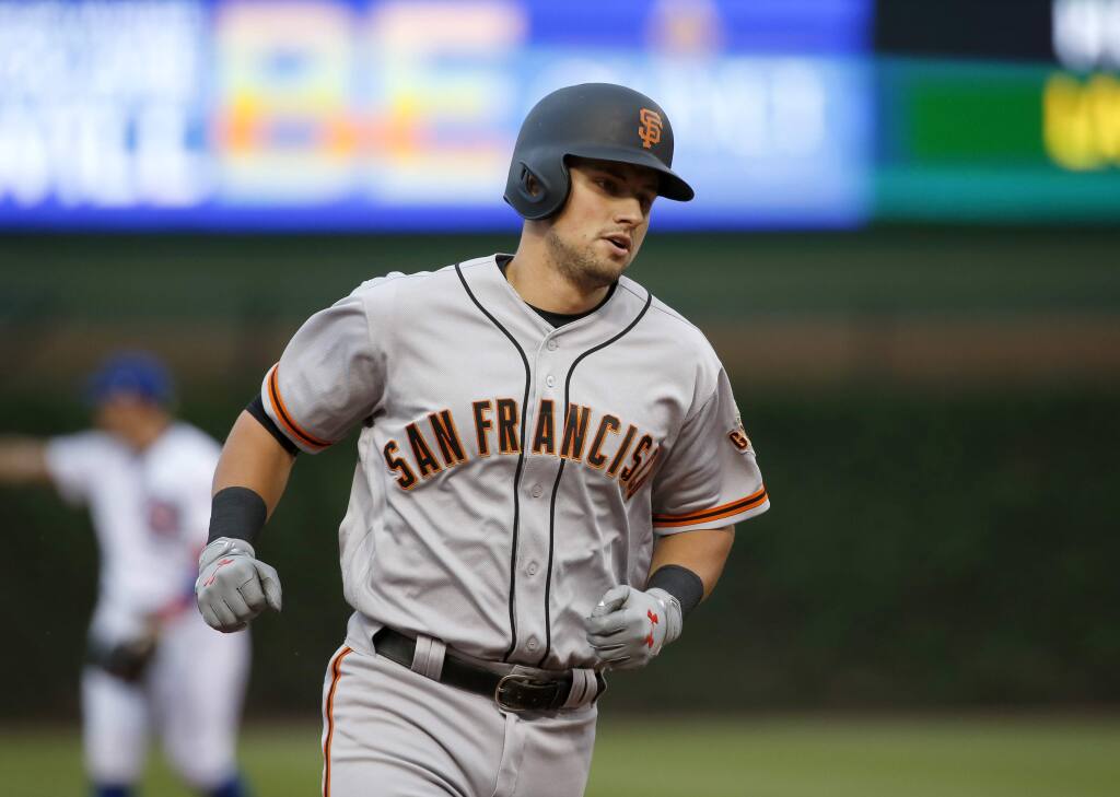 Giants' Christian Arroyo hits first homer in memorable win