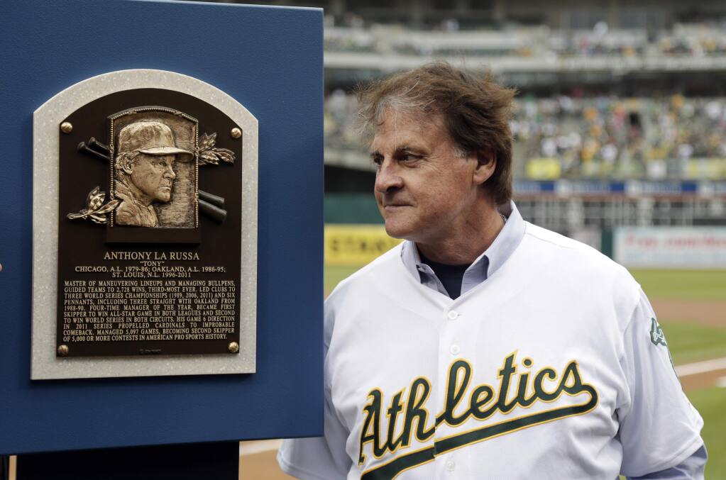 Tony La Russa steps down as White Sox manager