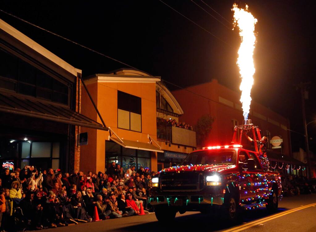 Tree lighting, tractor parade gets holidays rolling in Geyserville