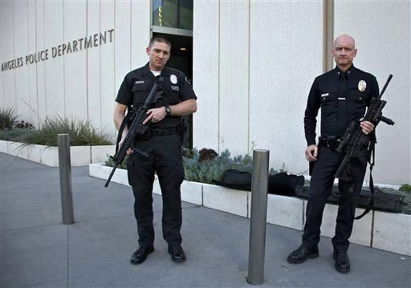 AP Enterprise: California officers own 7,600 assault guns