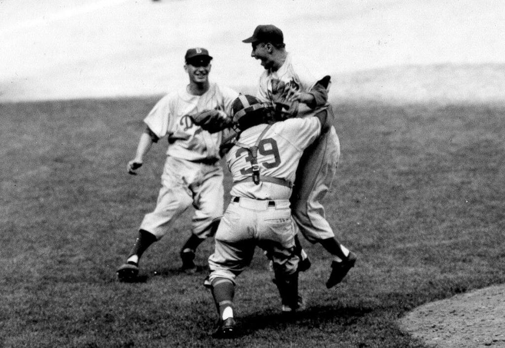 This Day In Dodgers History: Jackie Robinson Steals Home In Game 1 Of 1955  World Series