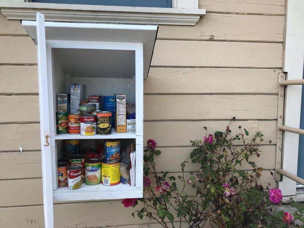 Sonoma welcomes new Little Free Pantry